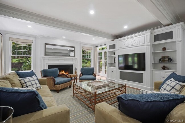 Building Photo - 8 Brady Rd