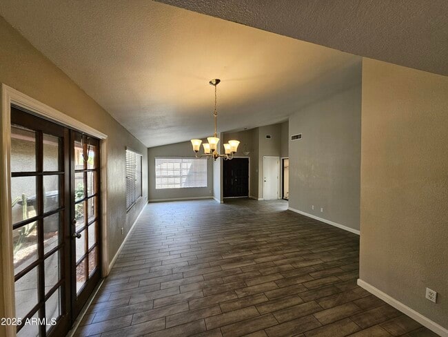 Building Photo - 2420 W Kiowa Ave