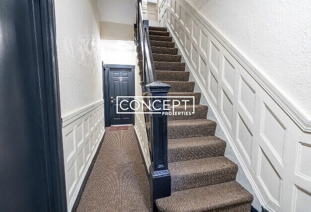 Building Photo - 44 Joy St