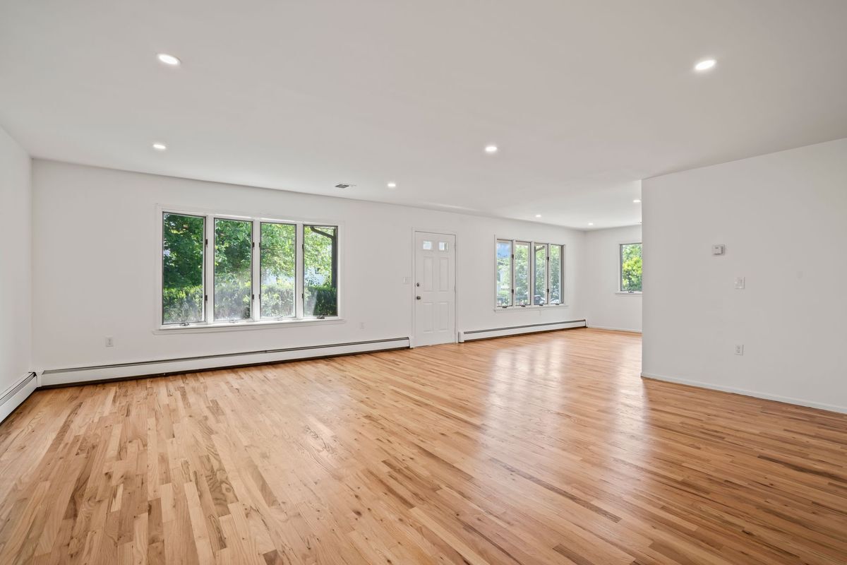 Building Photo - 17 Edgar Ct