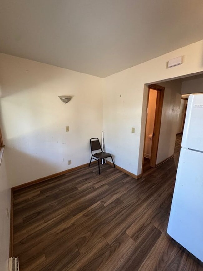Interior Photo - 816