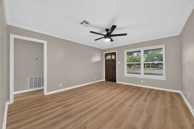 Building Photo - 9614 Hammerly Blvd
