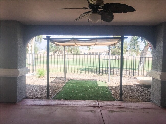 Building Photo - 5714 Desert Lakes Dr