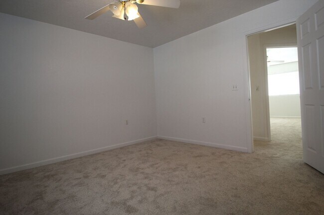 Building Photo - Great Home in West Greeley