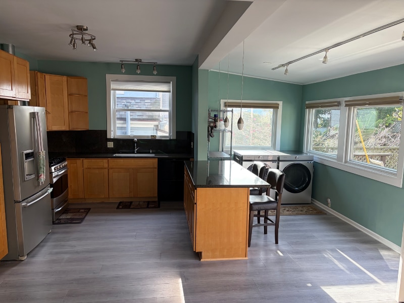 Building Photo - 536 Arlington St