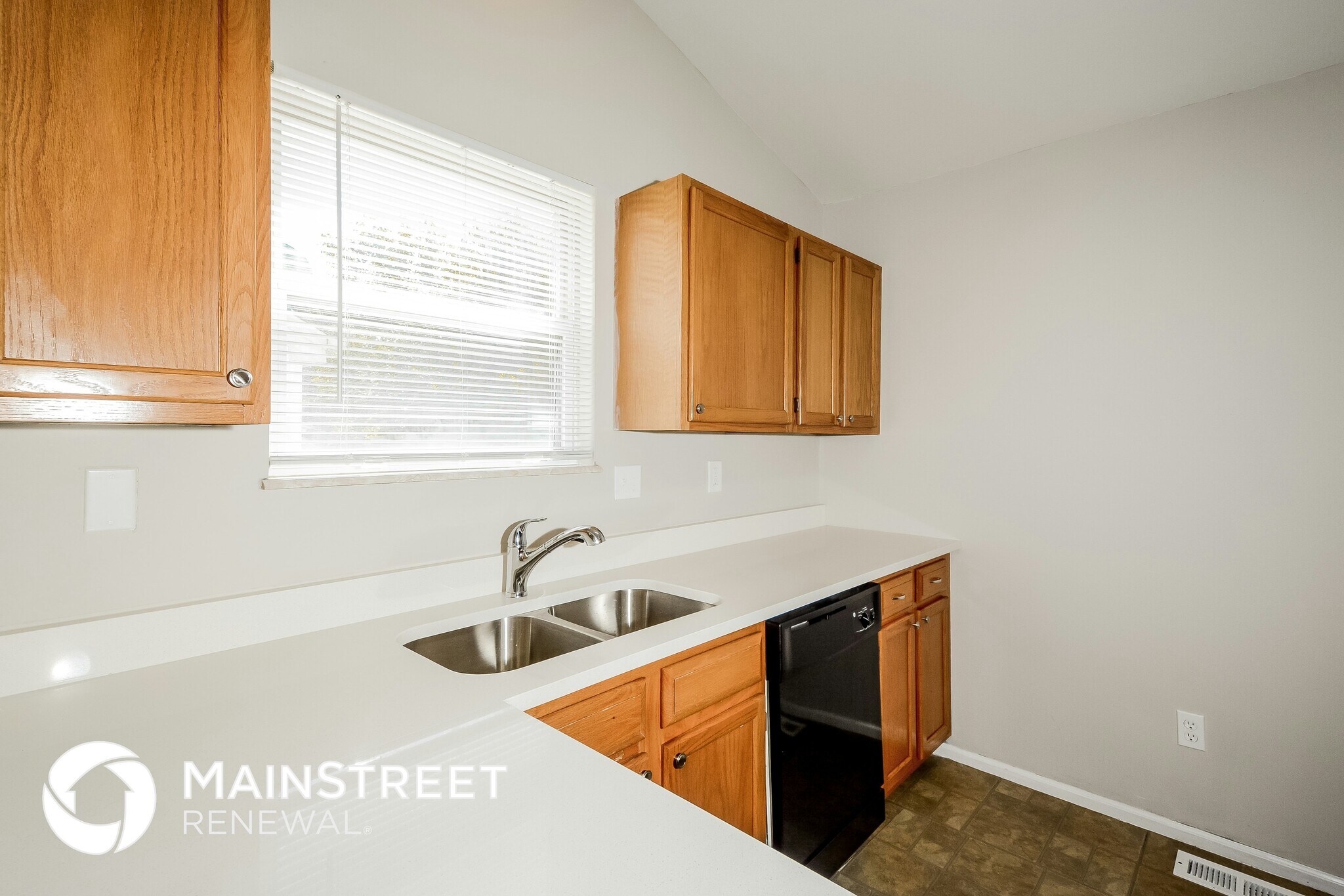 Building Photo - 2643 Liberty Gardens Dr