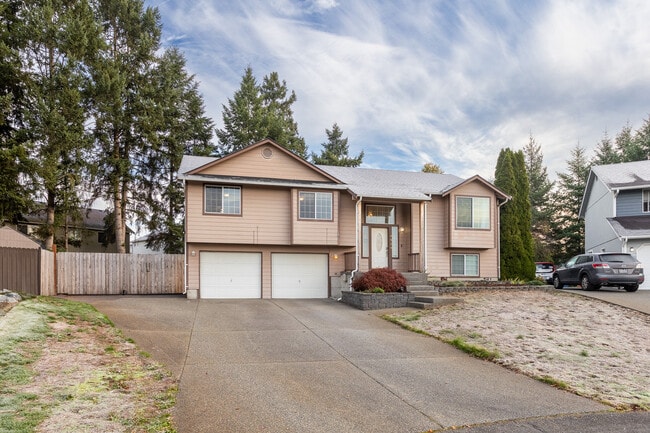 Building Photo - 8529 199th St Ct E