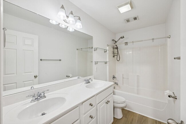 Building Photo - Located in the highly desirable McKays Mill community in Franklin, TN