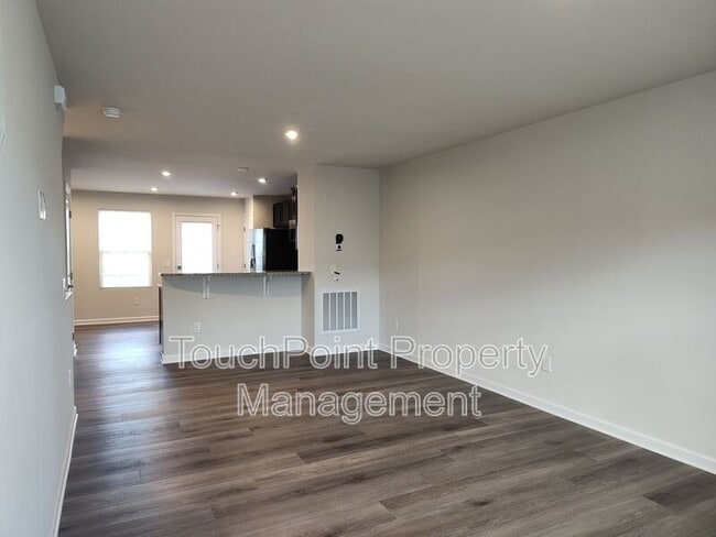 Building Photo - 6619 Addax Wy