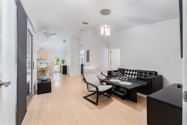Building Photo - 27351 Golf Course Loop