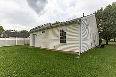 Building Photo - Beautiful ranch style home 3bed 2 bath wit...