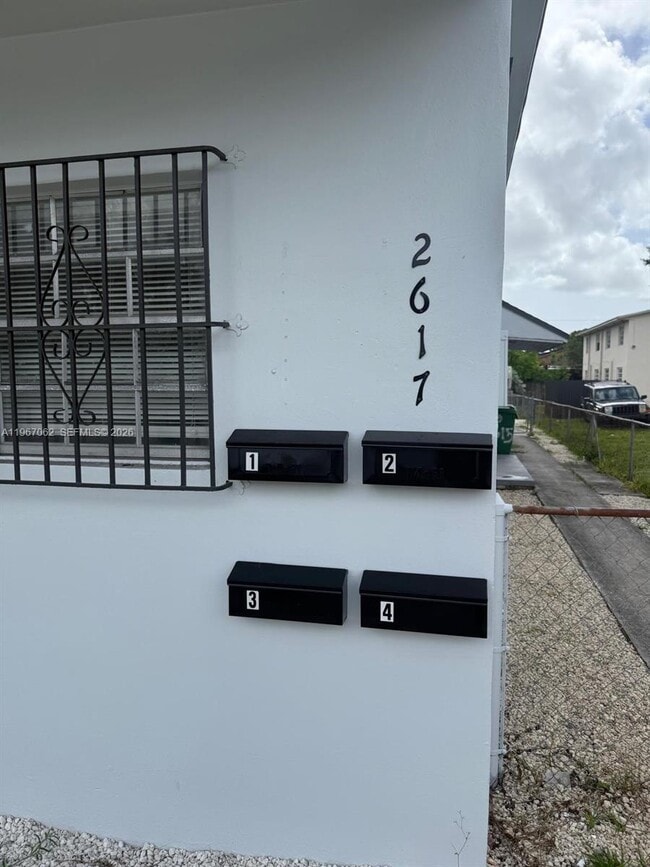 Building Photo - 2617 NW 23rd Ave