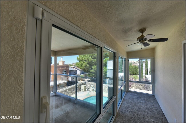 Building Photo - 6123 La Posta Dr