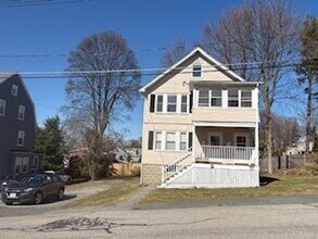 Building Photo - 24 Lebanon St
