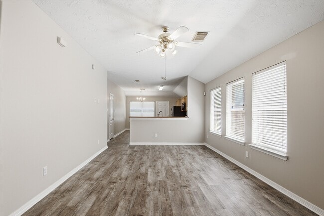 Building Photo - 2434 Montana Blue Dr