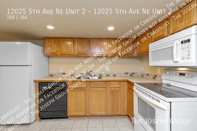 Building Photo - 12025 5th Ave NE