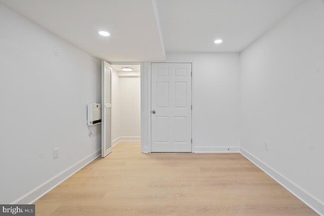 Building Photo - 8728 Old Courthouse Rd