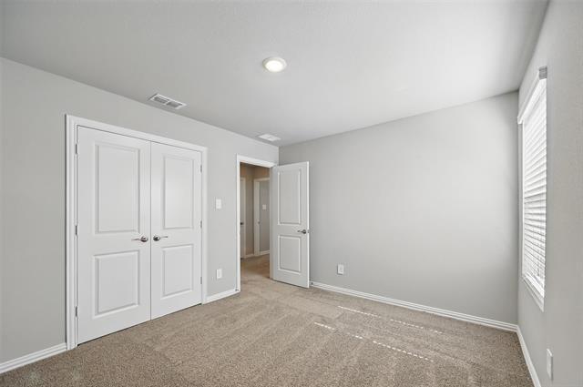 Building Photo - 515 Ezra Ln