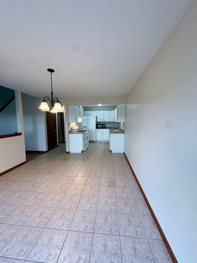 Building Photo - 1149 Alexandria Dr