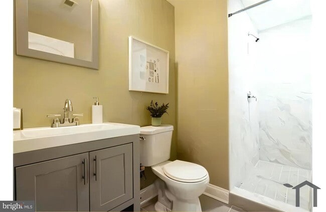 Building Photo - 3120 16th St NW