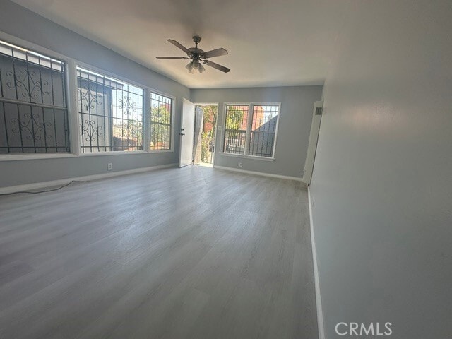Building Photo - 8811 S Budlong Ave