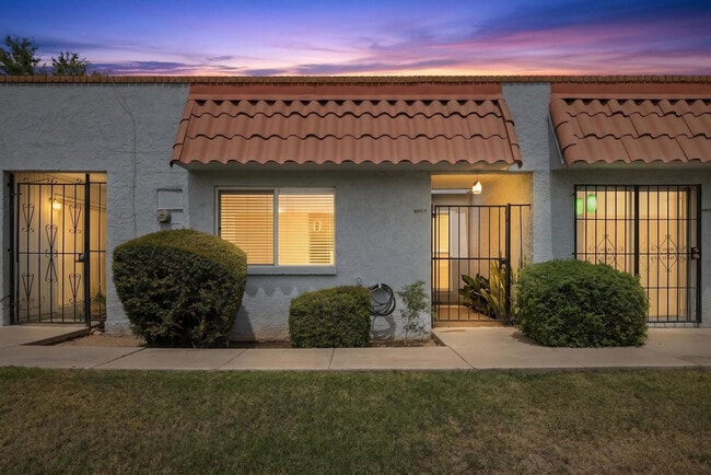 Building Photo - 6816 N 35th Ave