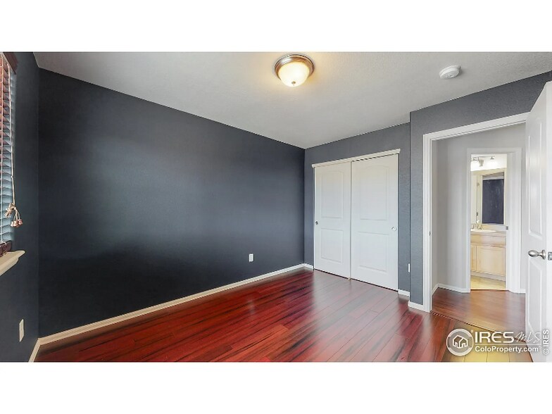 Building Photo - 2527 Sunbury Ln
