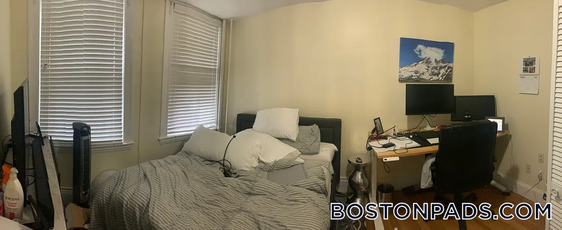 Building Photo - 224 Hanover St