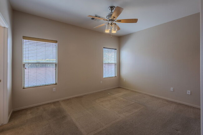Building Photo - Great Rancho Sahuarita Home!!