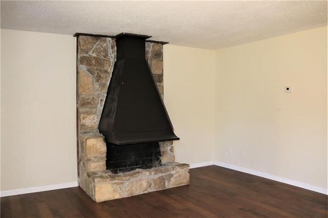Building Photo - 6319 Walraven Cir