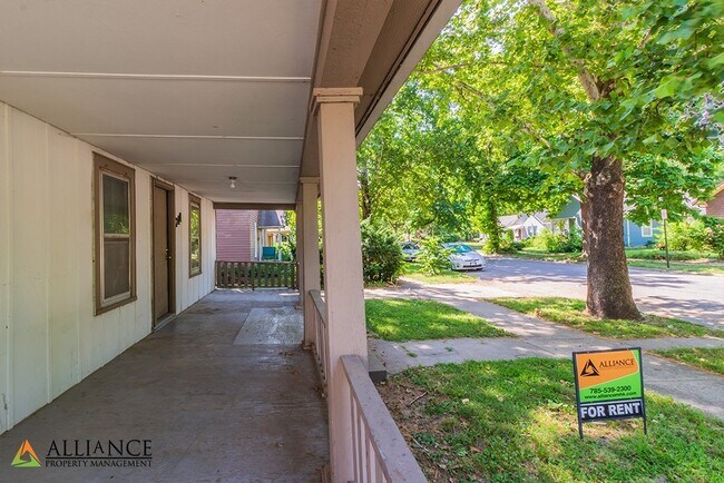 Building Photo - 711 Fremont St