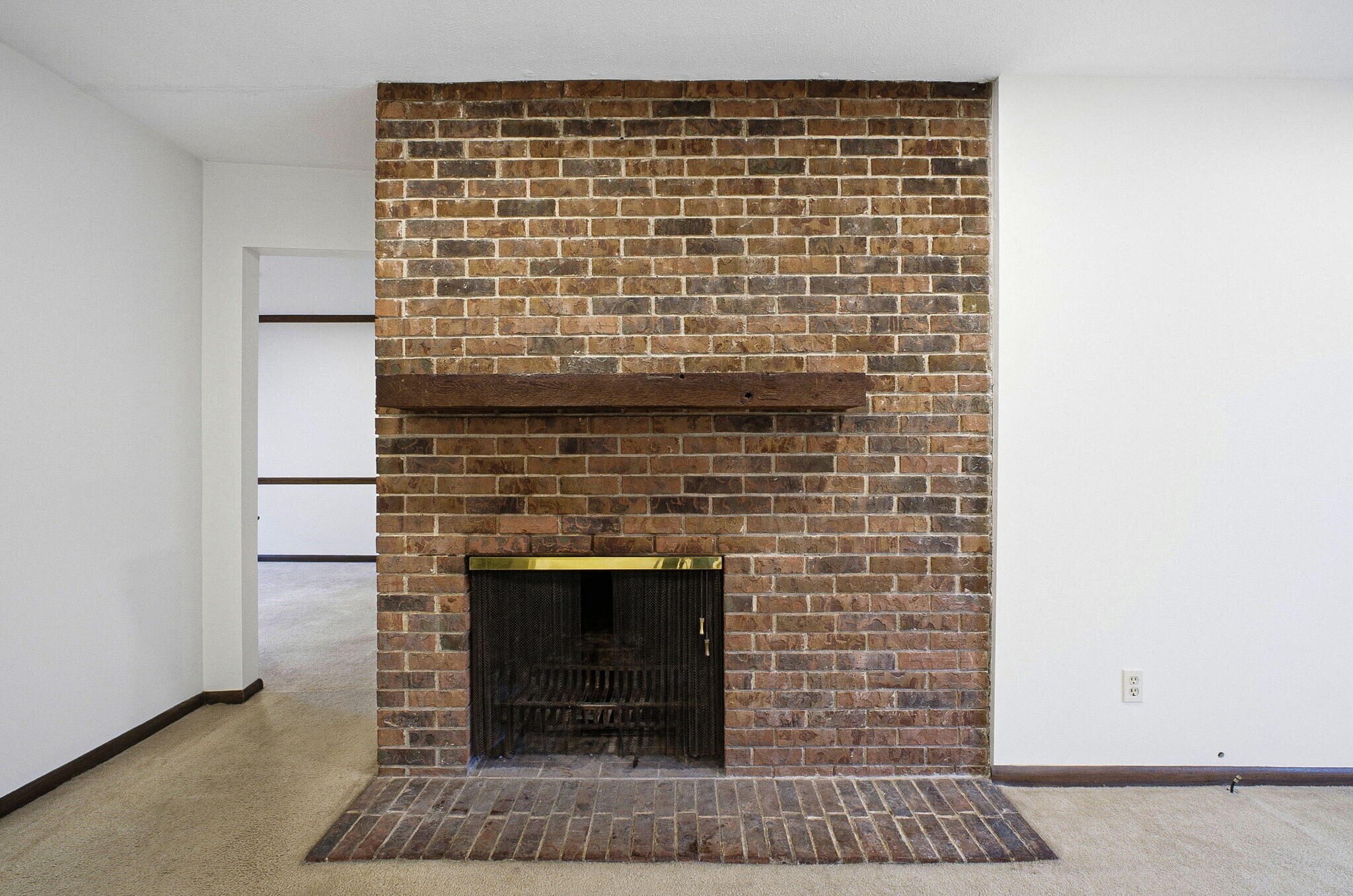 Building Photo - 4554 Sandringham Dr