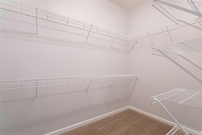 Building Photo - 623 Glenmede Ln