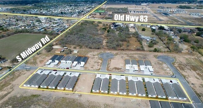 Building Photo - 16 Briggs Rd