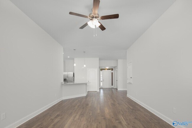 Building Photo - 239 Abercorn Dr