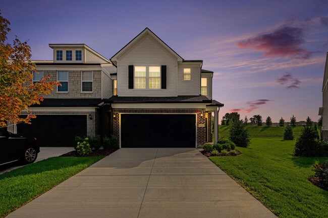 Building Photo - 5525 E Spaniel Dr
