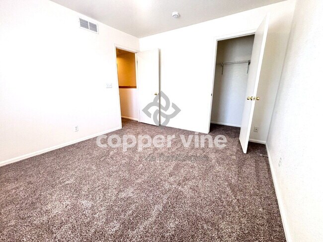 Building Photo - 10700 Kimblewyck Cir