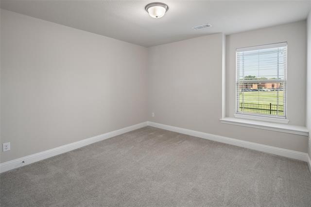 Building Photo - 1261 Wiltshire Dr