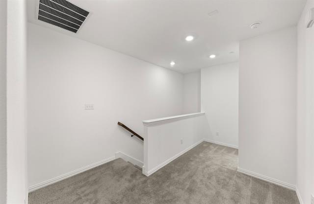 Building Photo - 1064 Old Rosebud Dr