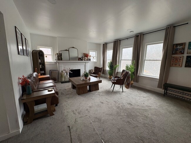 Building Photo - 3317 Webb St