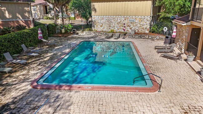 Building Photo - C0507-133 Hawthorne Reserve