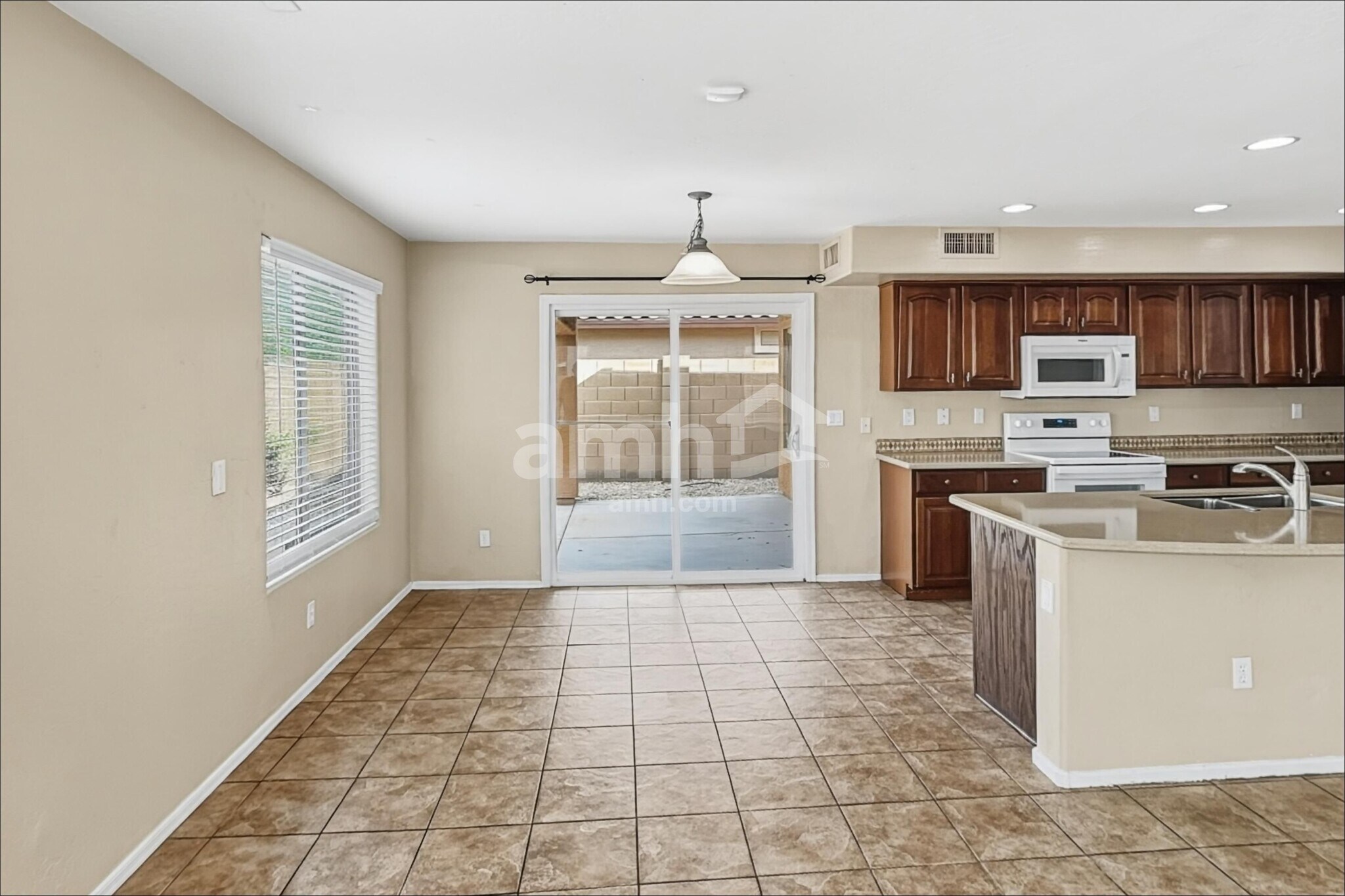 Building Photo - 2982 S 256th Dr