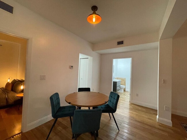 Building Photo - 1500 Meridian Ave