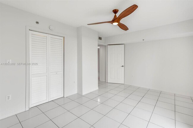 Building Photo - 1650 Coral Wy