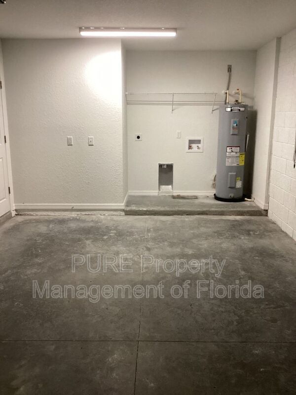 Building Photo - 6316 Pecan Course Pl