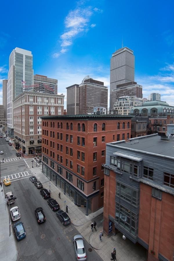Building Photo - 2 bedroom in Back Bay MA