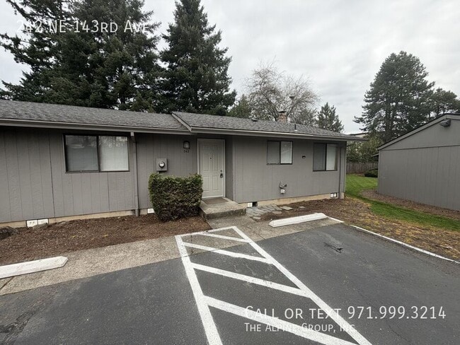 Building Photo - 242 NE 143rd Ave