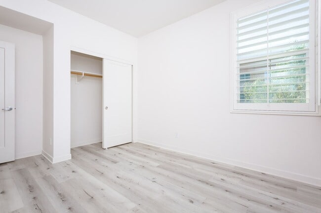 Building Photo - Beautiful Townhome at Millenia in Otay Ranch!