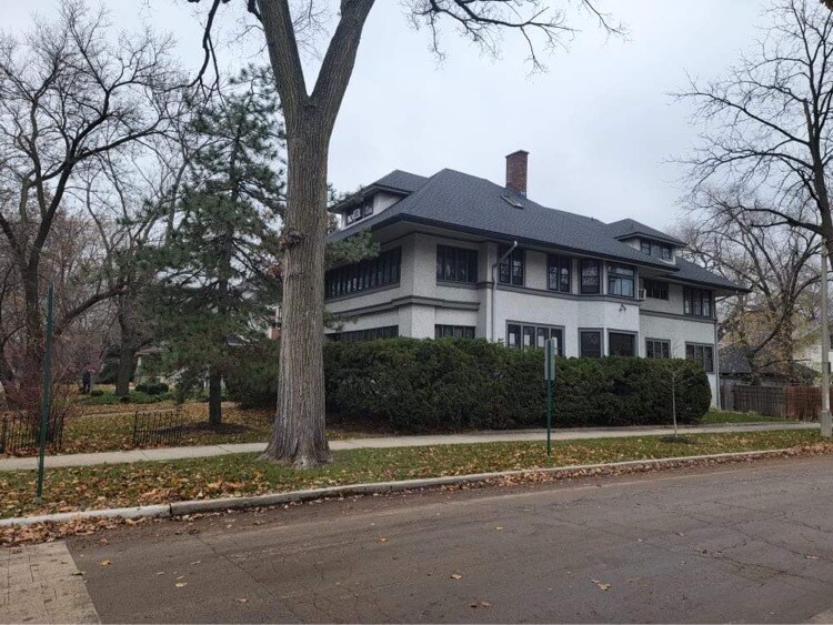 Building Photo - 202 N Ridgeland Ave