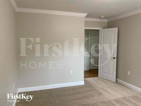 Building Photo - 5608 Falkland Lane